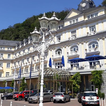 Ferienwohnung "Augusta" In Der Historischen Villa Nah Zum Zentrum,Therme Und Kurpark Von 바트엠스 외부 사진